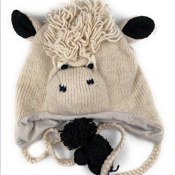 Woolen Animal Beanie - Picture 3 of 9